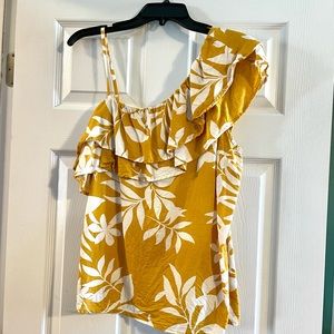 Old Navy one shoulder floral top